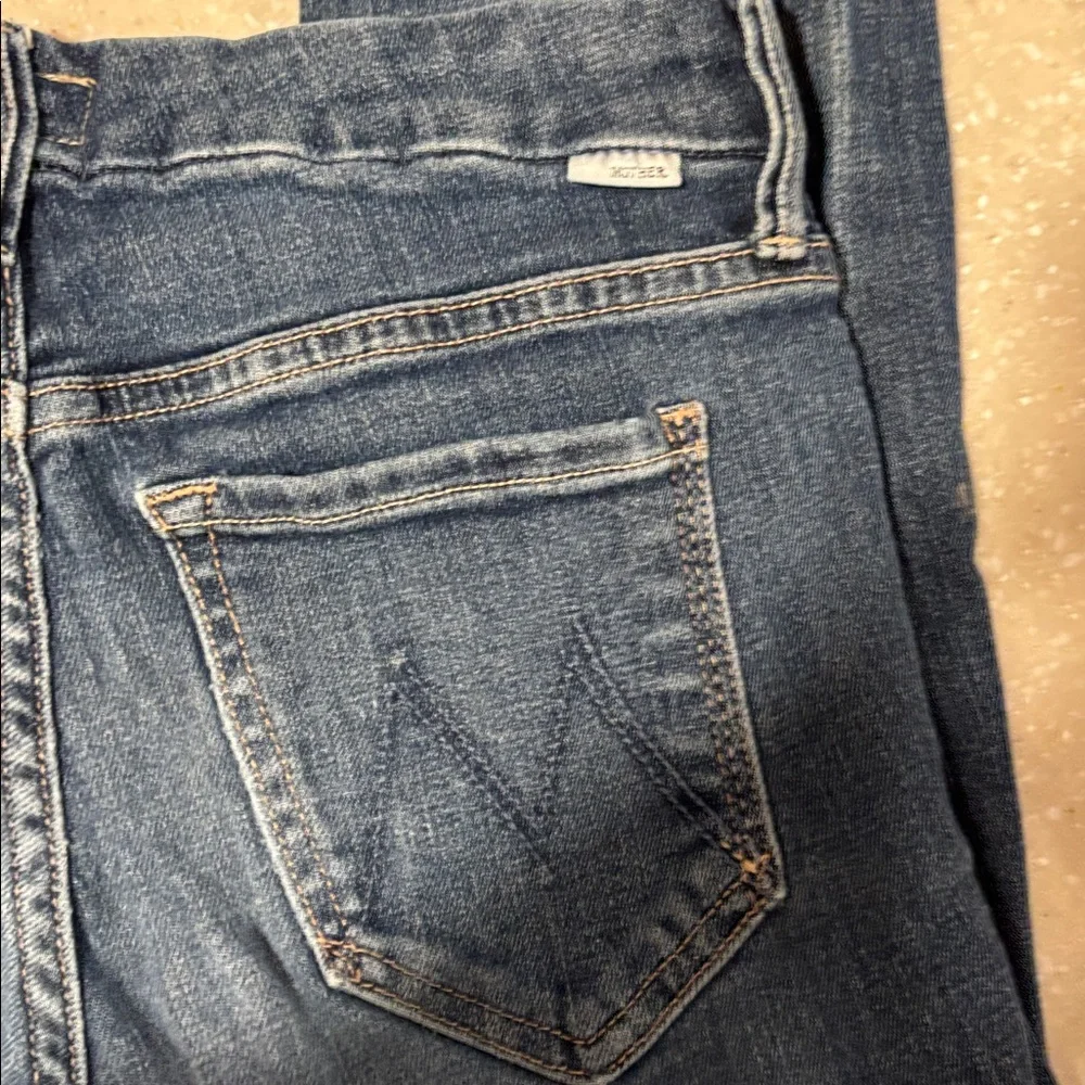 MOTHER Dark Blue Cropped Ankle Jeans - Picture 6 of 10